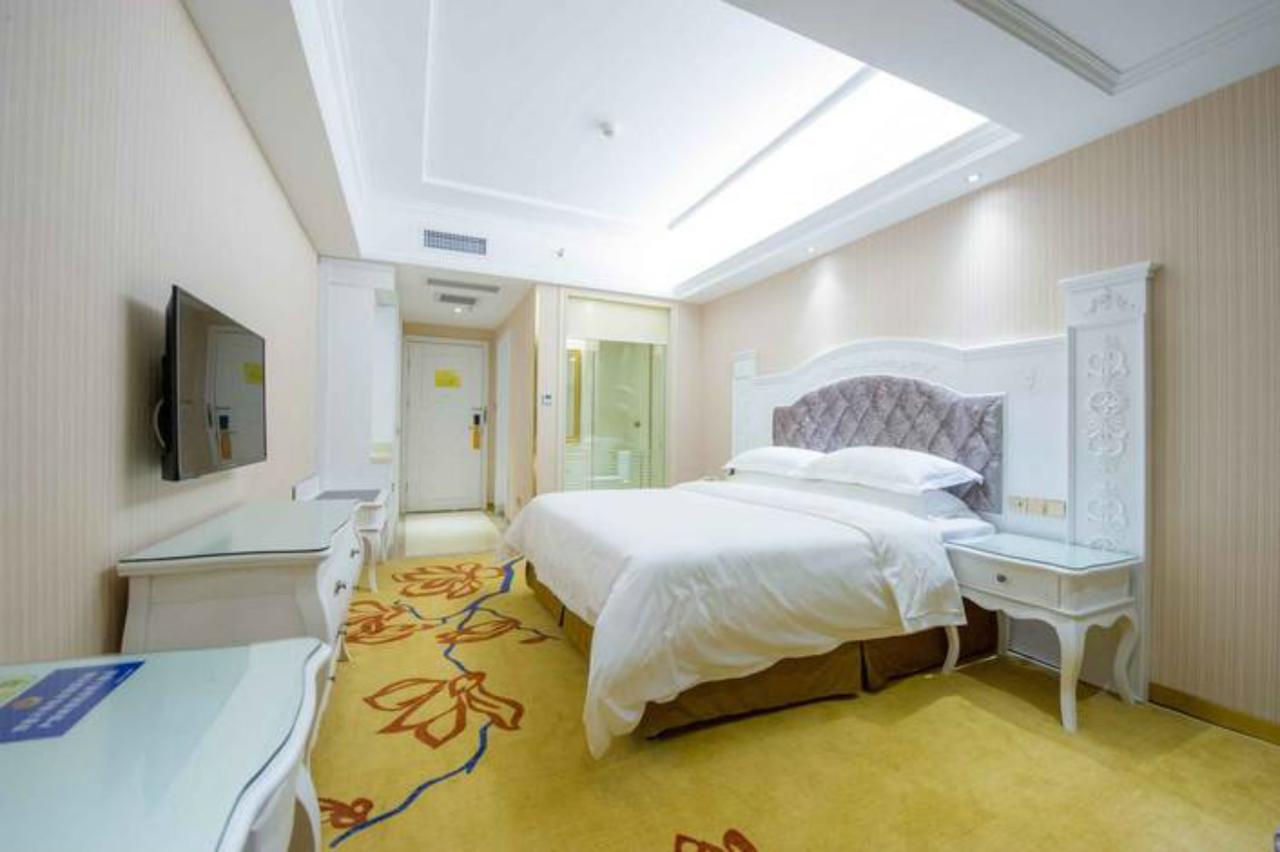 Vienna Hotel Guilin Mixc Mall ภายนอก รูปภาพ
