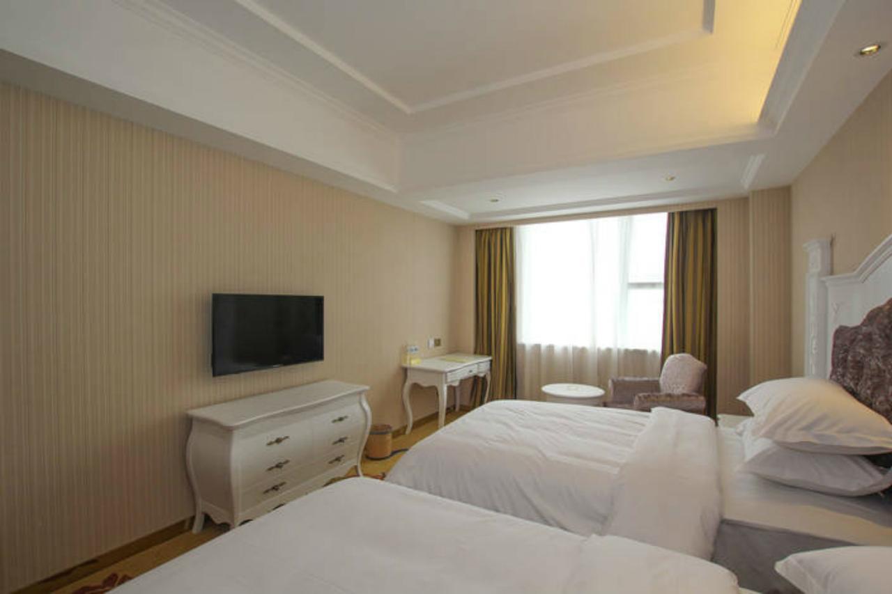 Vienna Hotel Guilin Mixc Mall ภายนอก รูปภาพ